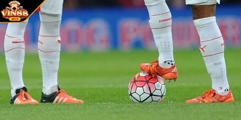 Người chơi hiểu thế nào về kèo giao bóng